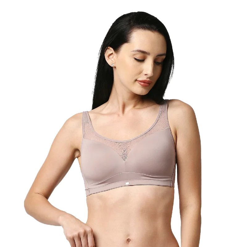 Full Coverage Padded Non Wired Bra With Lace Detailing- CB-132